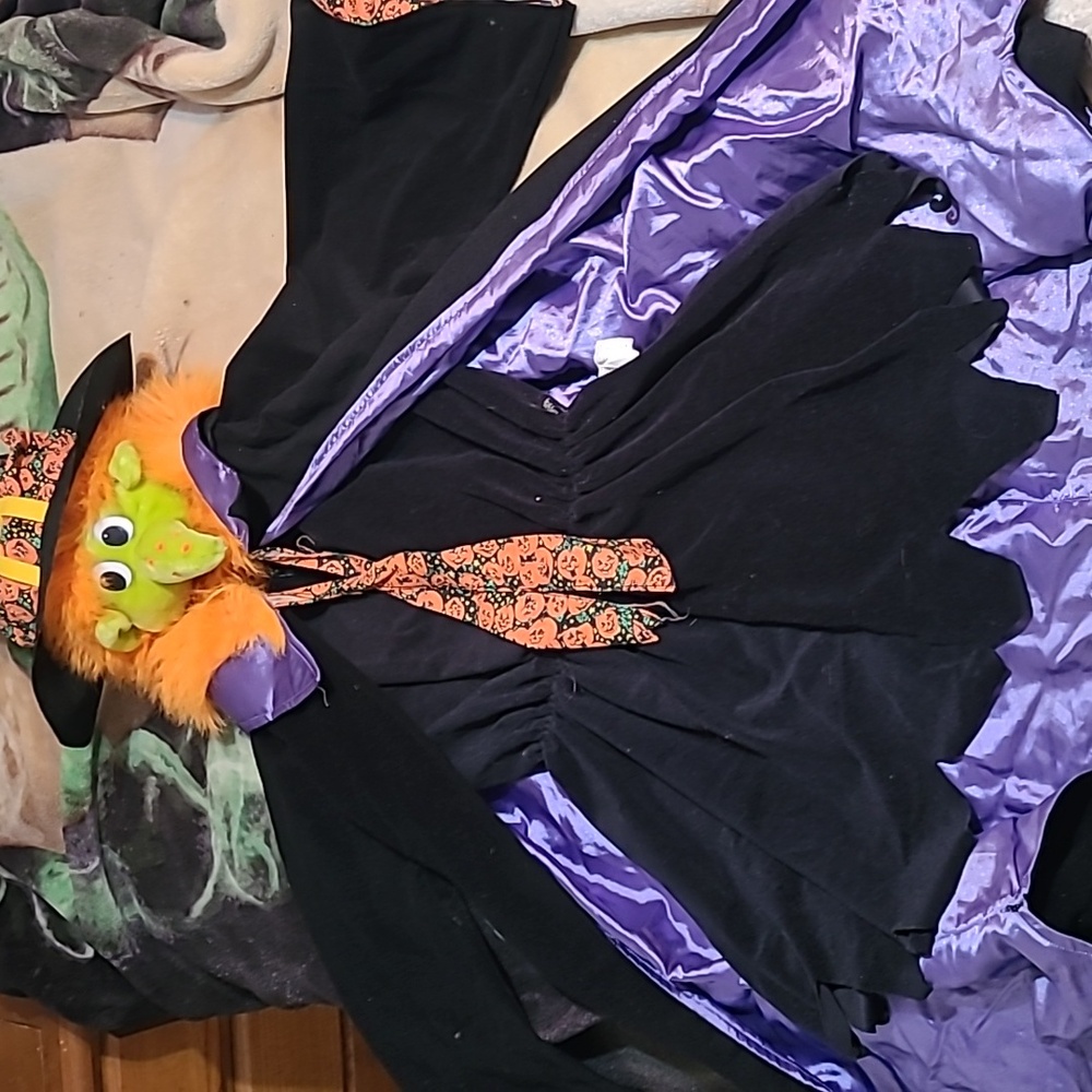 Kids Large Witch Halloween Costume